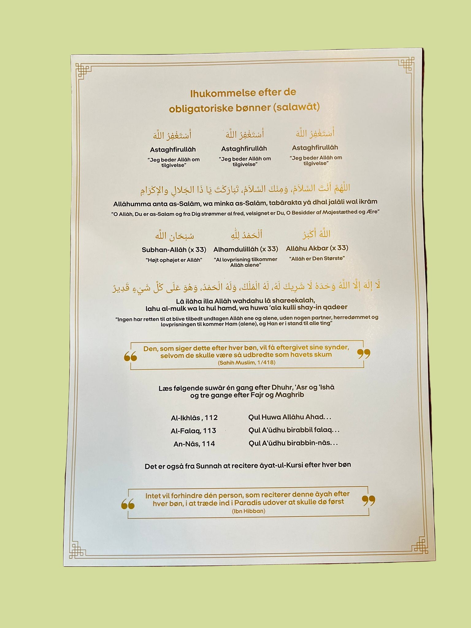 Dua plakat: Ihukommelse efter de obligatoriske bønner