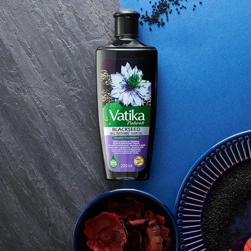 Vatika Naturals Multivitamin Blackseed Hair Oil Sorkommen hårolie - 200ml