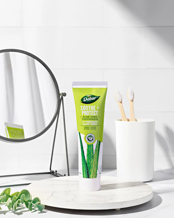 Dabur - Økologisk Aloe Vera tandpasta til lindring og beskyttelse - 100ml