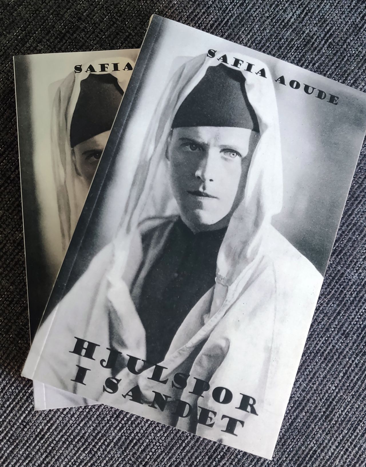 Hjulspor i sandet