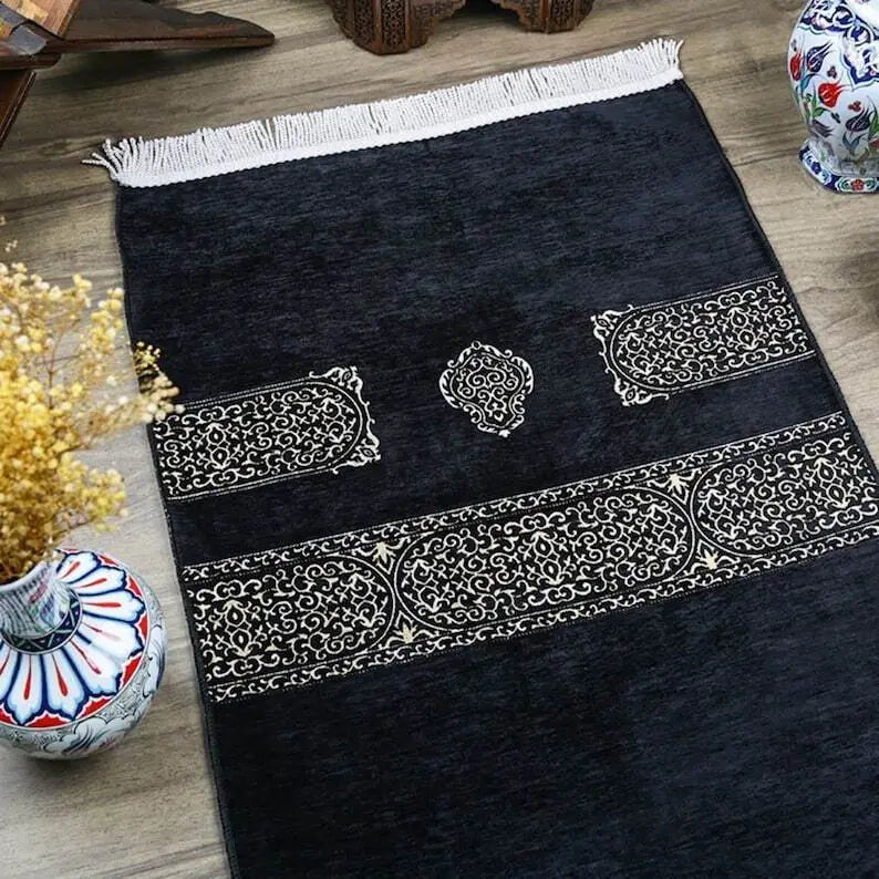 Bedetæppe - Kabah Kiswah - Sort - 125x68cm